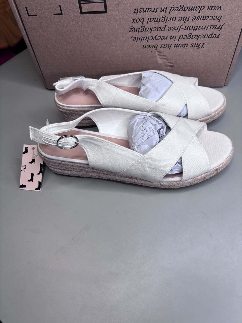 Refresh Women's Crossed Espadrille Slingback Sandals in White size 9